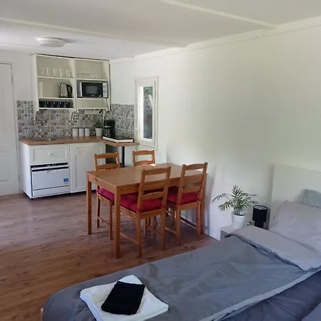 Vakantiehuis Akarattya Endless Summer Woodhouse Balatonakarattya