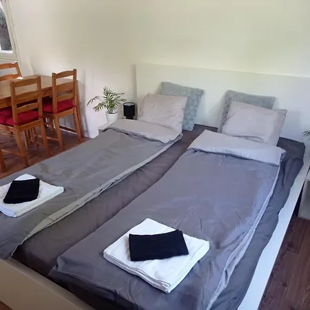 Akarattya Endless Summer Woodhouse * Balatonakarattya