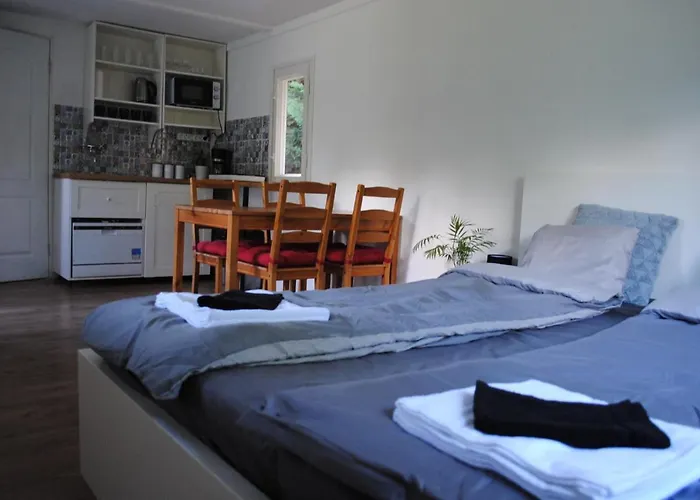 Akarattya Endless Summer Woodhouse *